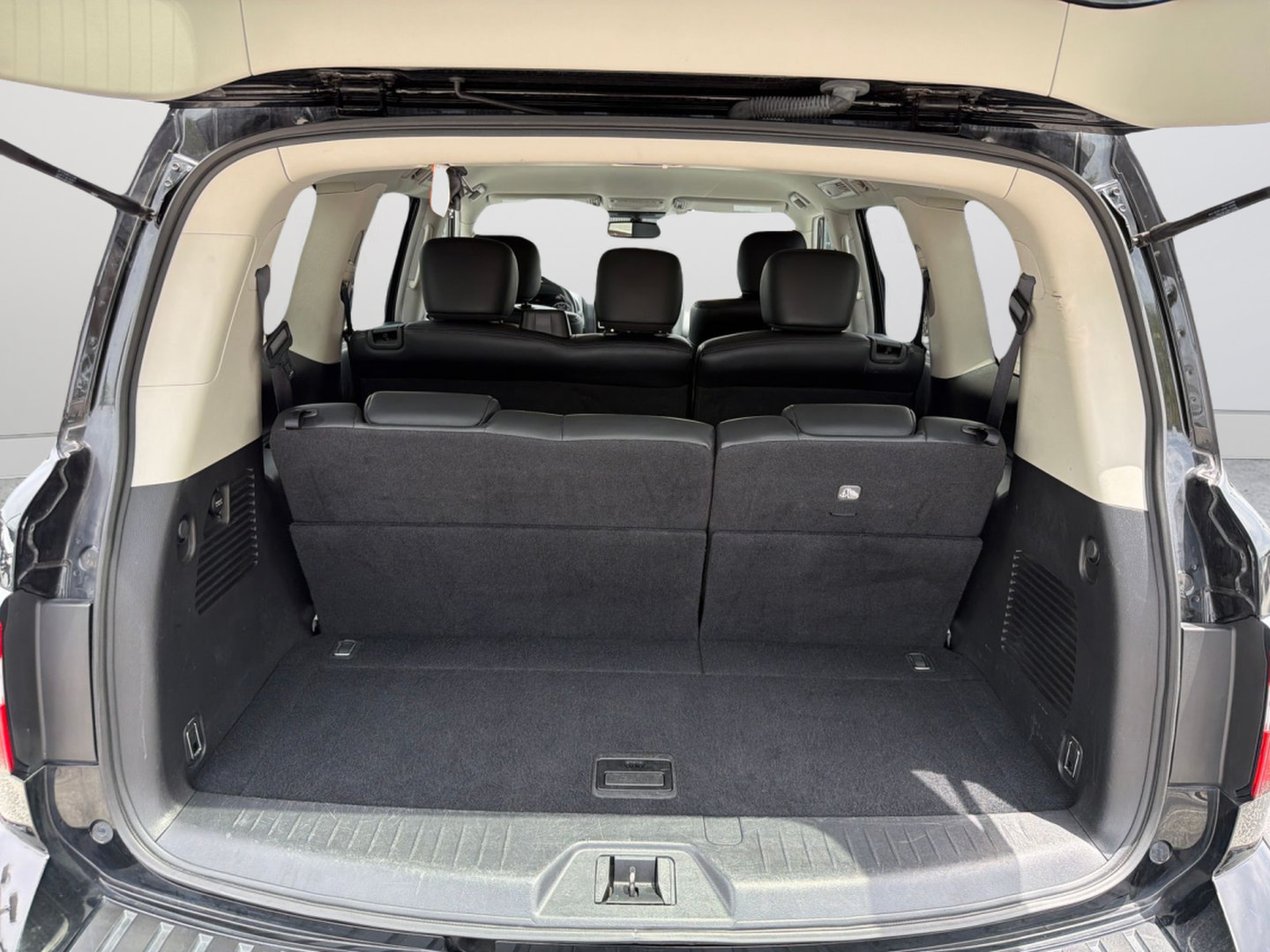 Certified 2024 Nissan Armada SV AWD/4WD image 37