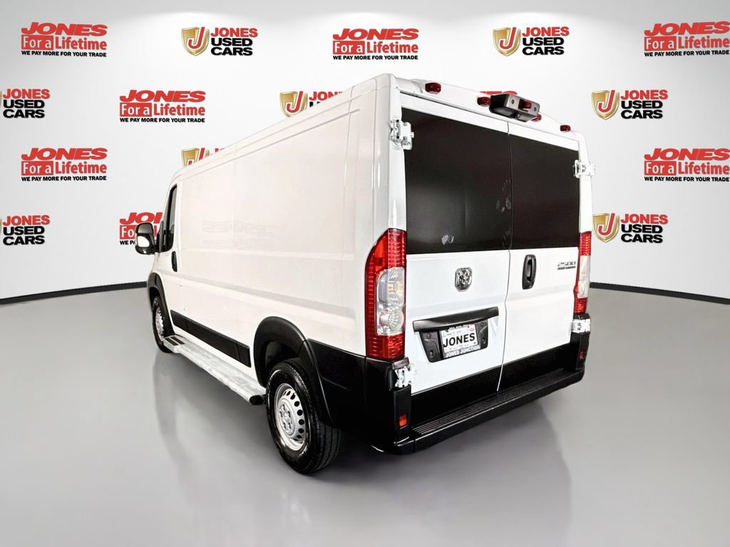 Used 2025 RAM ProMaster 2500 w/ U-Haul Equipment Group FWD image 2