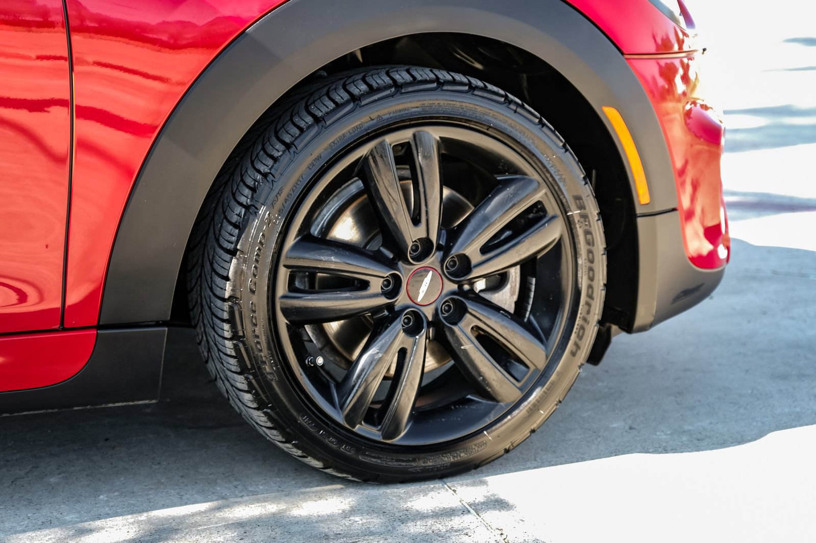 Used 2015 MINI Cooper S image 47