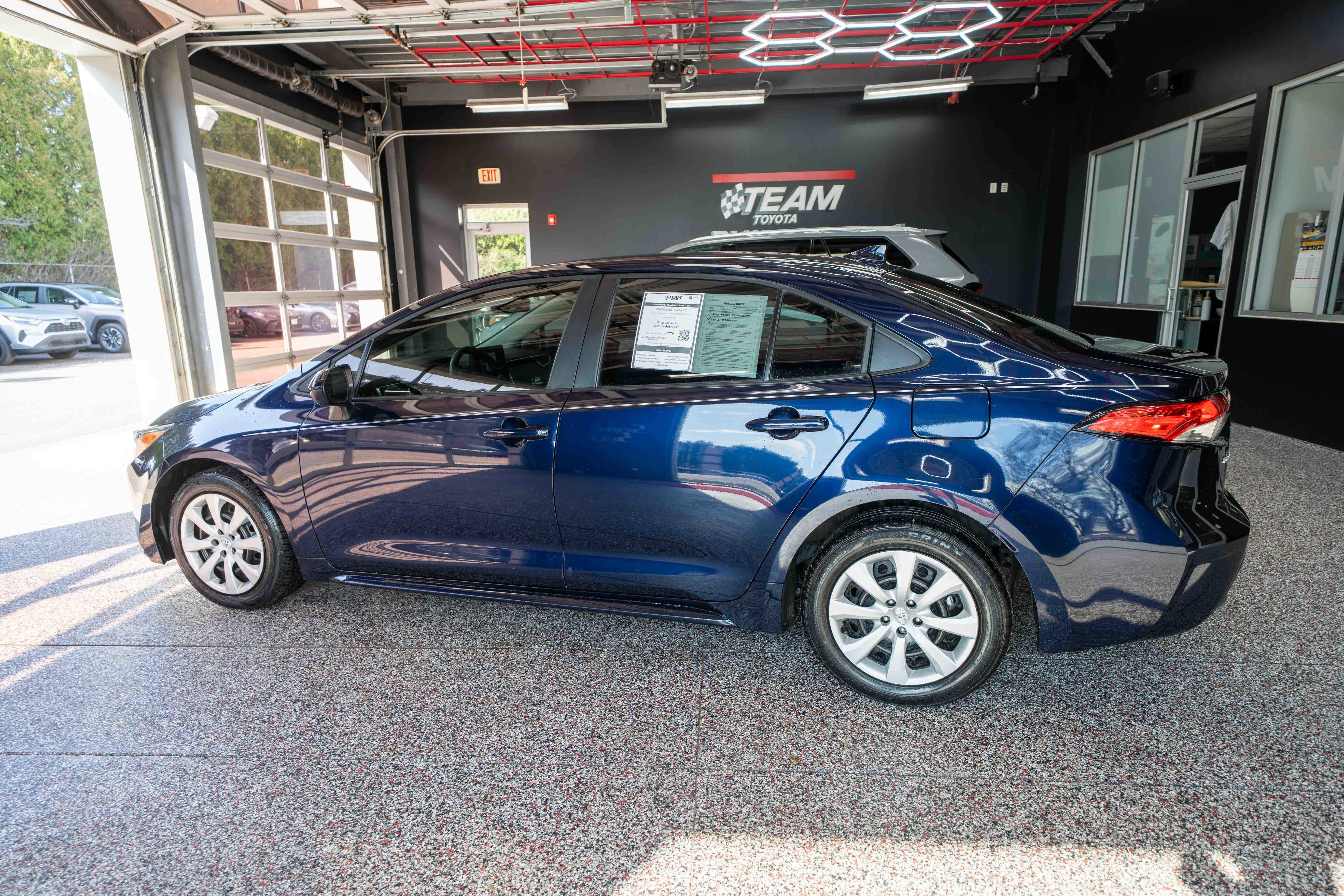 Used 2024 Toyota Corolla LE image 2