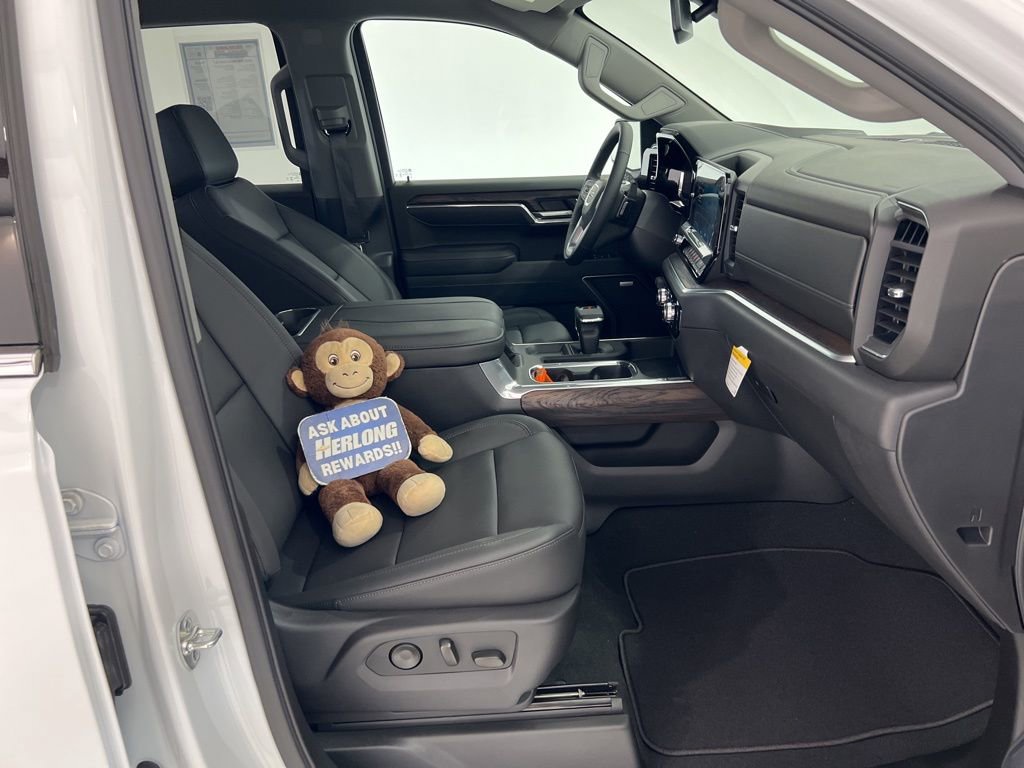 Used 2026 GMC Sierra 1500 SLT image 26