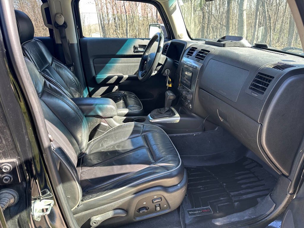 Used 2009 HUMMER H3T Alpha AWD/4WD image 7