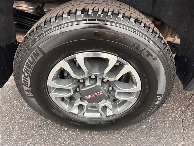 Certified 2022 GMC Sierra 2500 SLE w/ SLE Value Package; image 33