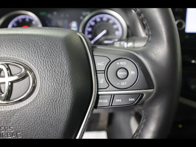Used 2023 Toyota Camry XLE w/ Cold Weather Package image 22