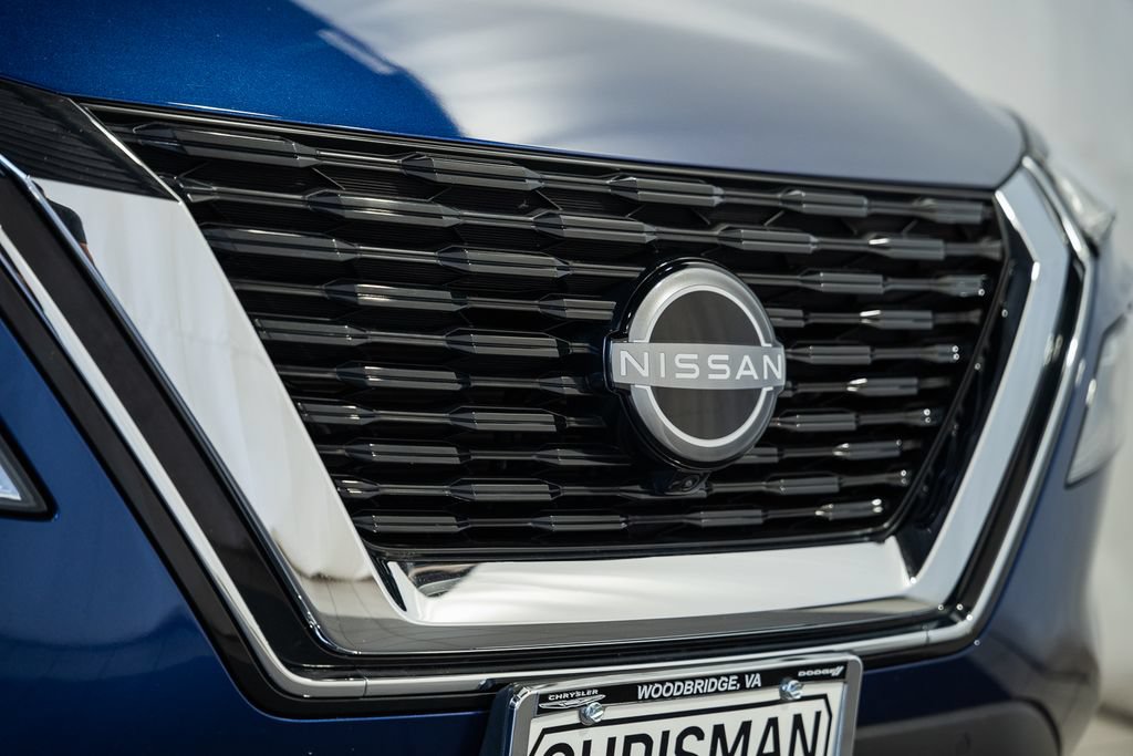 Used 2023 Nissan Rogue Platinum AWD/4WD image 14