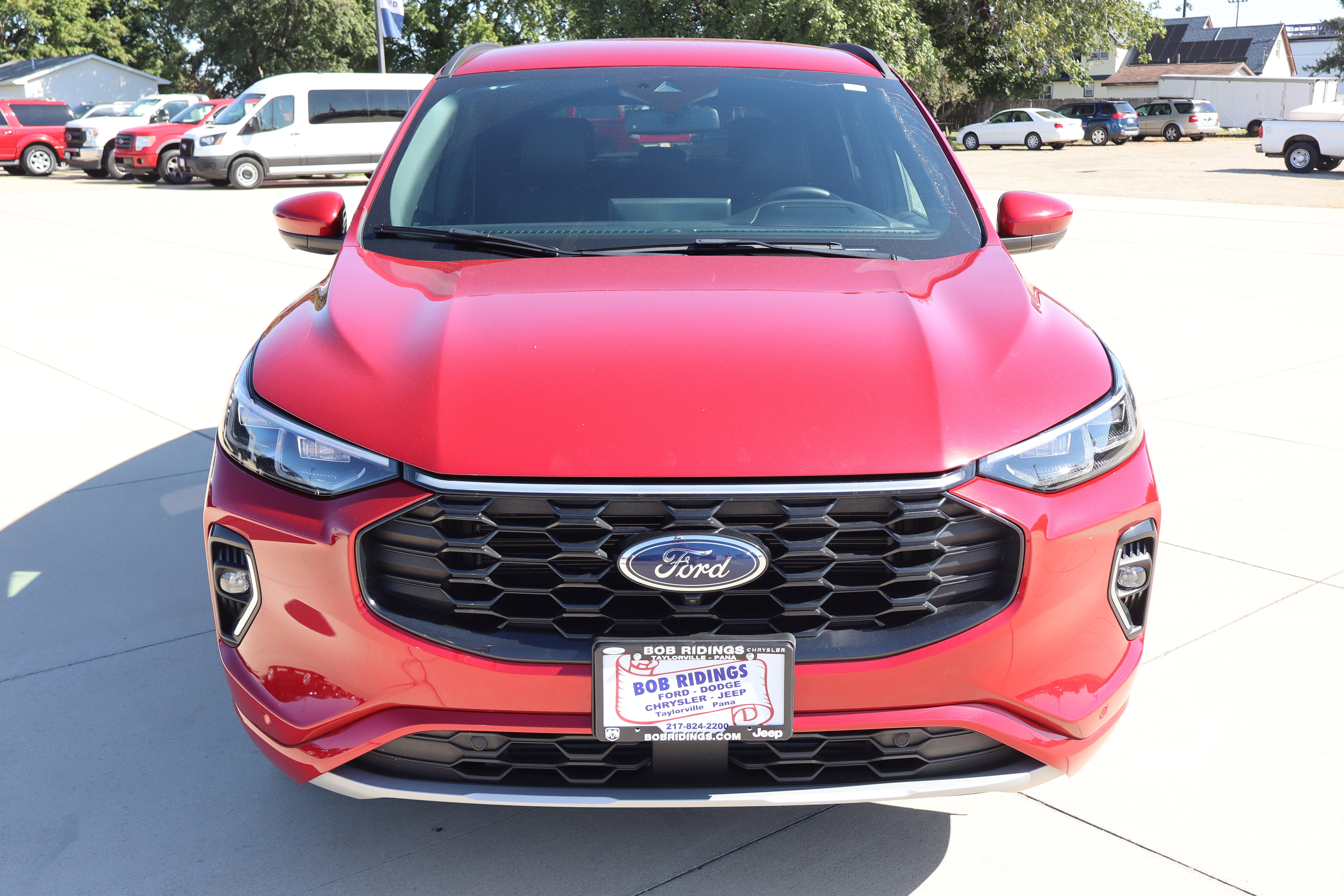 Used 2023 Ford Escape ST-Line Elite w/ Premium Technology Package AWD/4WD image 3