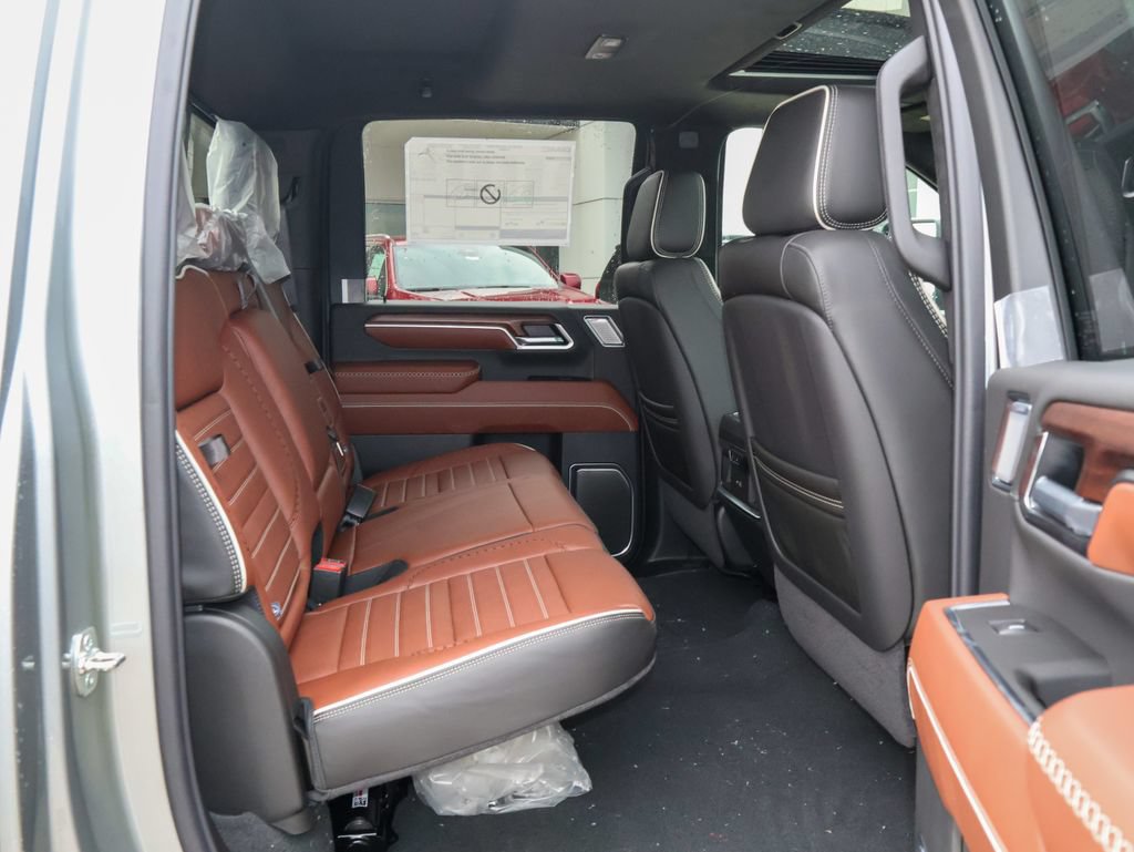 New 2026 GMC Sierra 3500 Denali Ultimate w/ LPO, Black Badging Package AWD/4WD image 35