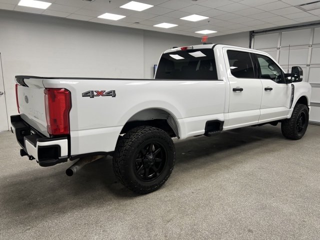Used 2023 Ford F350 XLT image 11