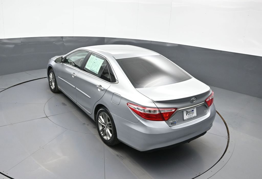 Used 2017 Toyota Camry SE w/ Protection Package (Q2) FWD image 38