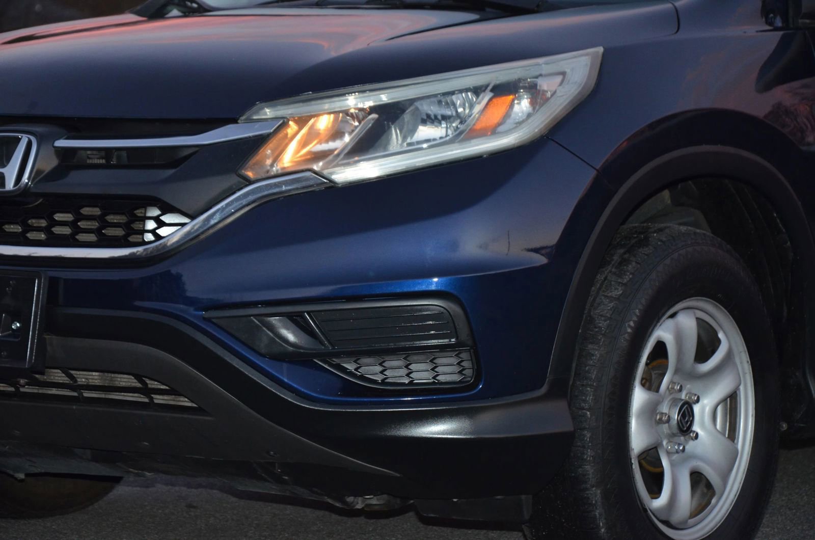 Used 2015 Honda CR-V LX image 34