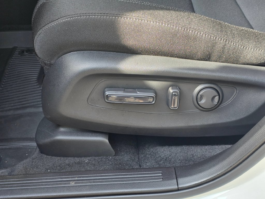 Certified 2026 Honda CR-V EX image 6