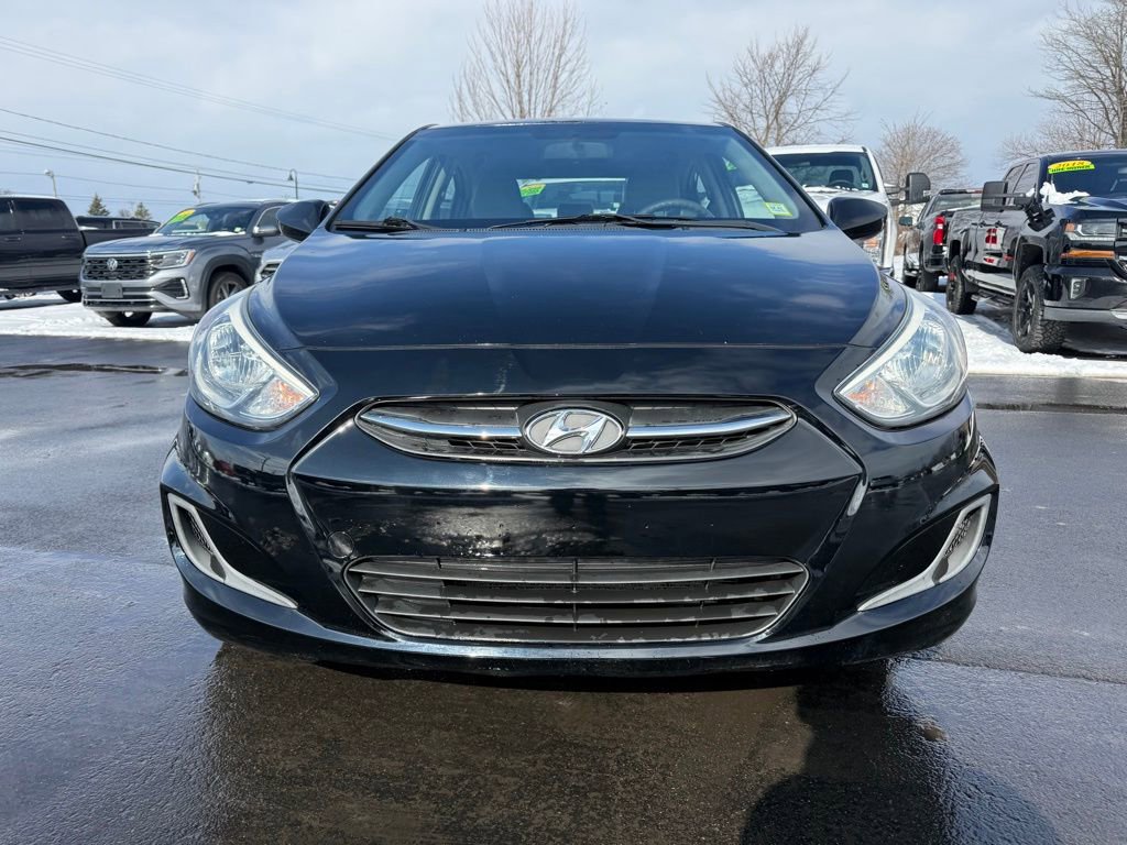 Used 2015 Hyundai Accent GLS image 2