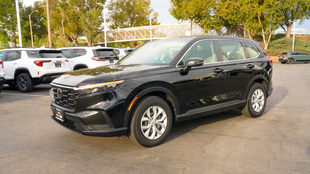 Used 2024 Honda CR-V LX image 3