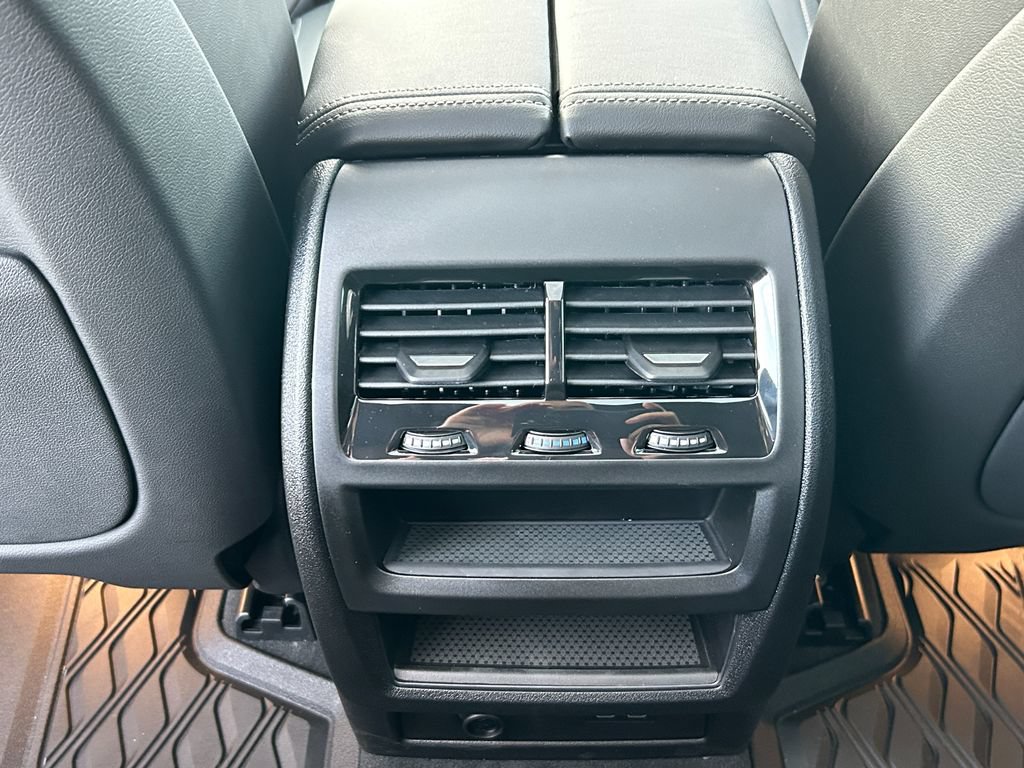 New 2026 BMW X5 xDrive50e AWD/4WD image 33