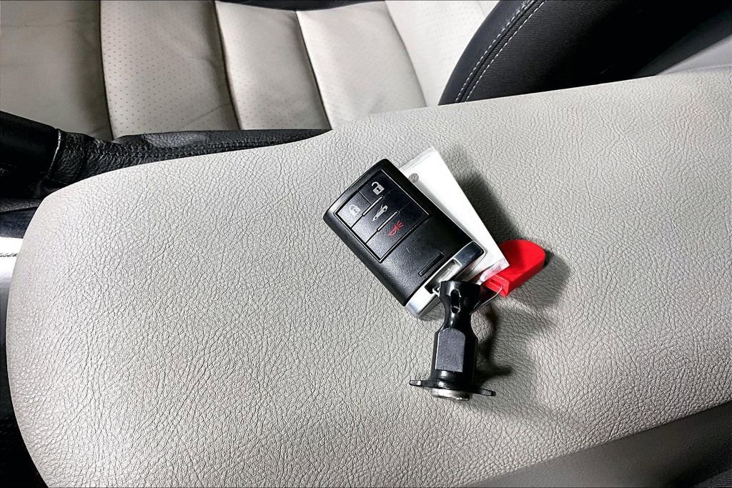 Used 2010 Chevrolet Corvette Grand Sport w/ Preferred Equipment Group image 9