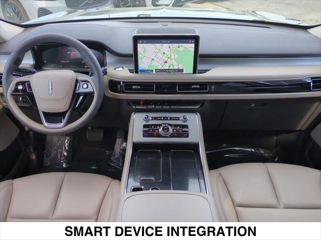 Used 2023 Lincoln Aviator 2WD w/ Class IV Trailer Tow Package image 26