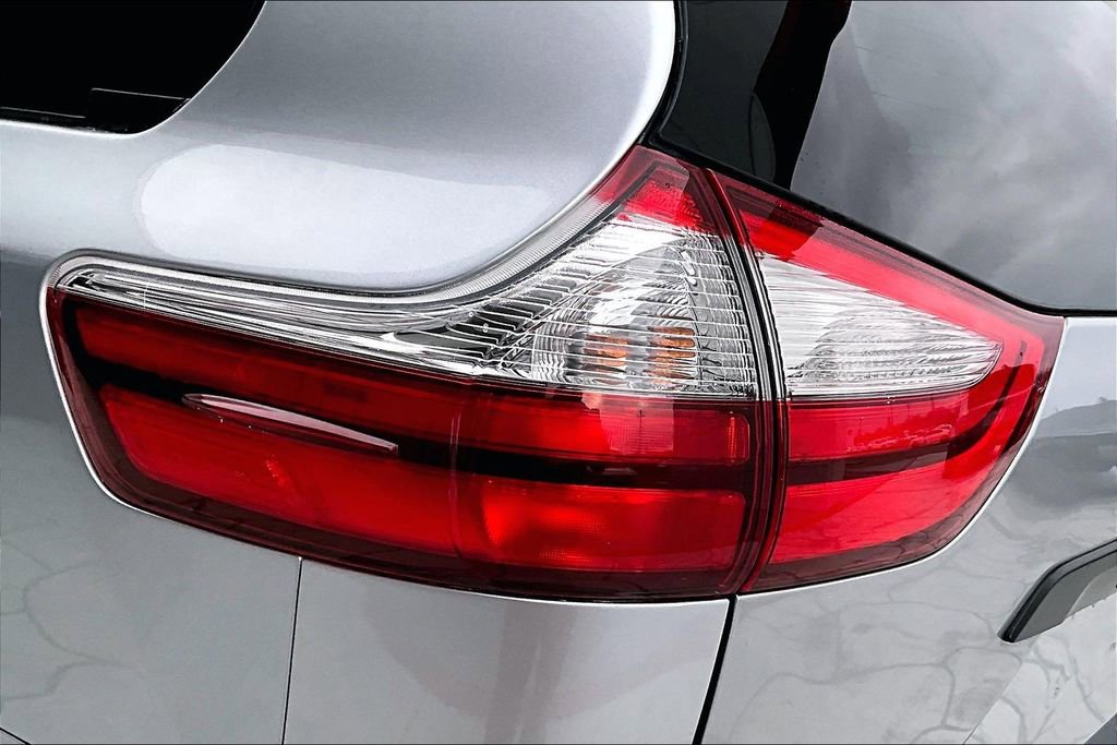 Used 2019 Toyota Sienna L image 22