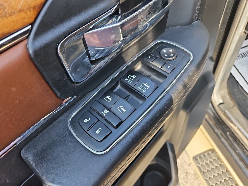 Used 2014 RAM 1500 Laramie Longhorn w/ Convenience Group image 12