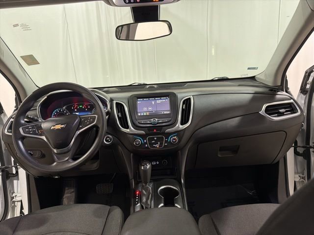 Used 2020 Chevrolet Equinox LT image 25