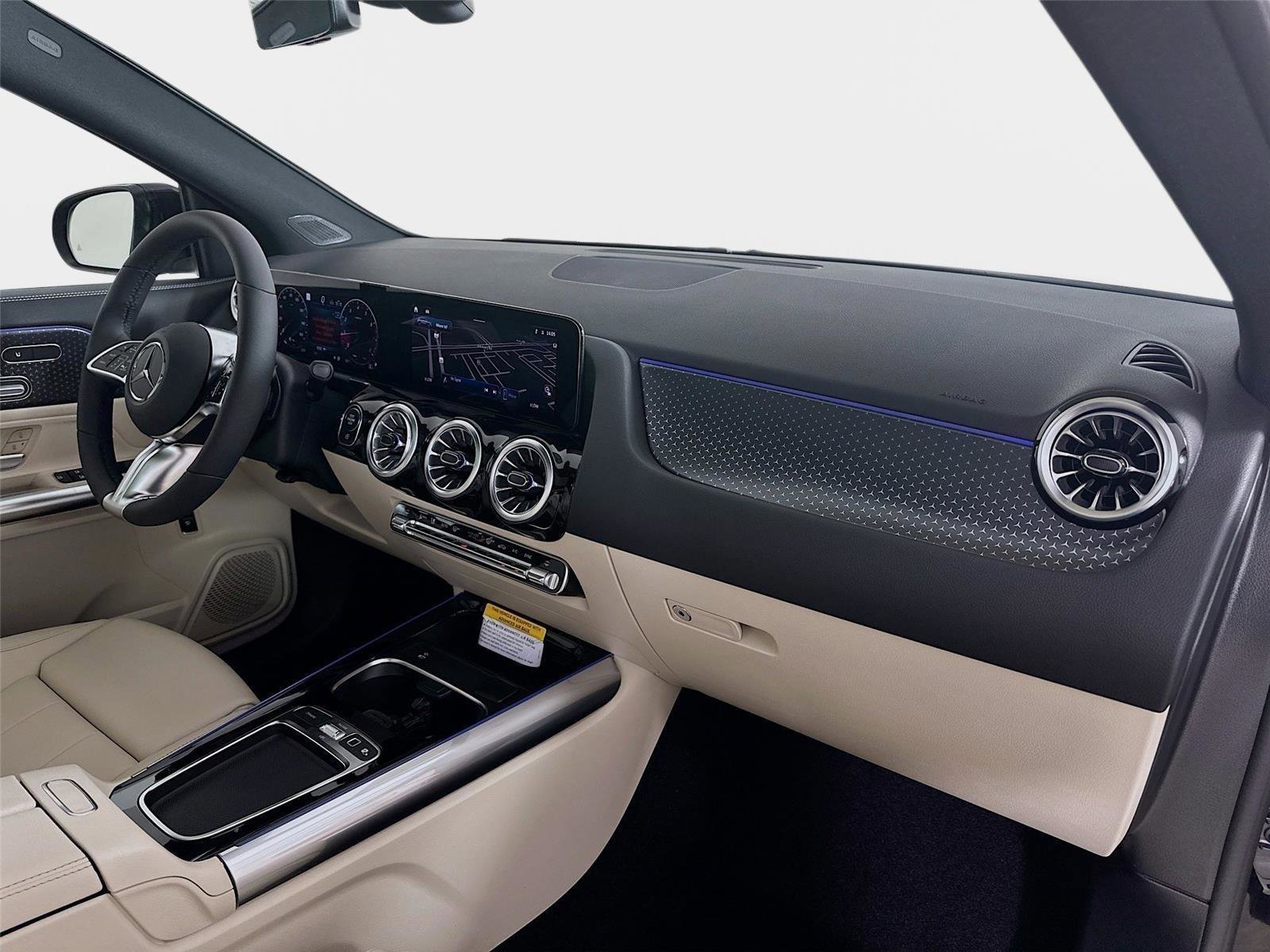 Certified 2026 Mercedes-Benz GLA 250 4MATIC image 37