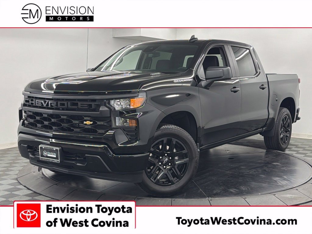 Used 2025 Chevrolet Silverado 1500 Custom