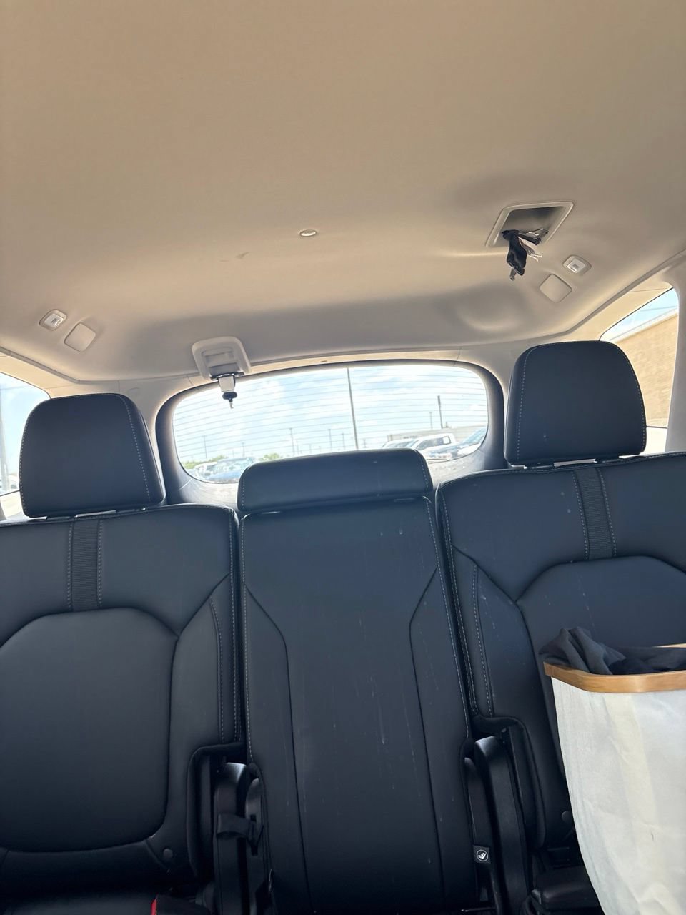 Used 2025 Honda Pilot EX-L image 13