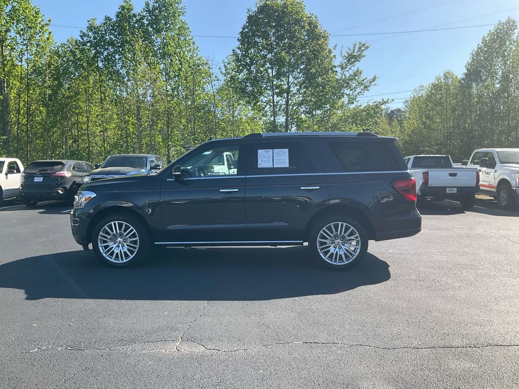 Used 2024 Ford Expedition Limited image 8