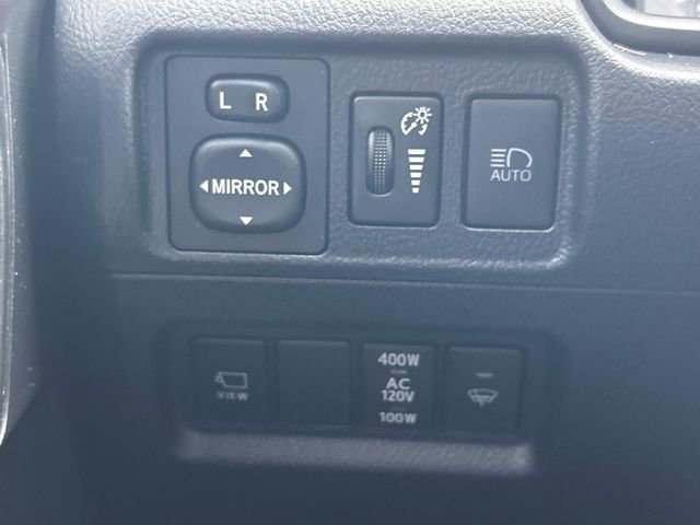 Used 2022 Toyota 4Runner Limited image 28