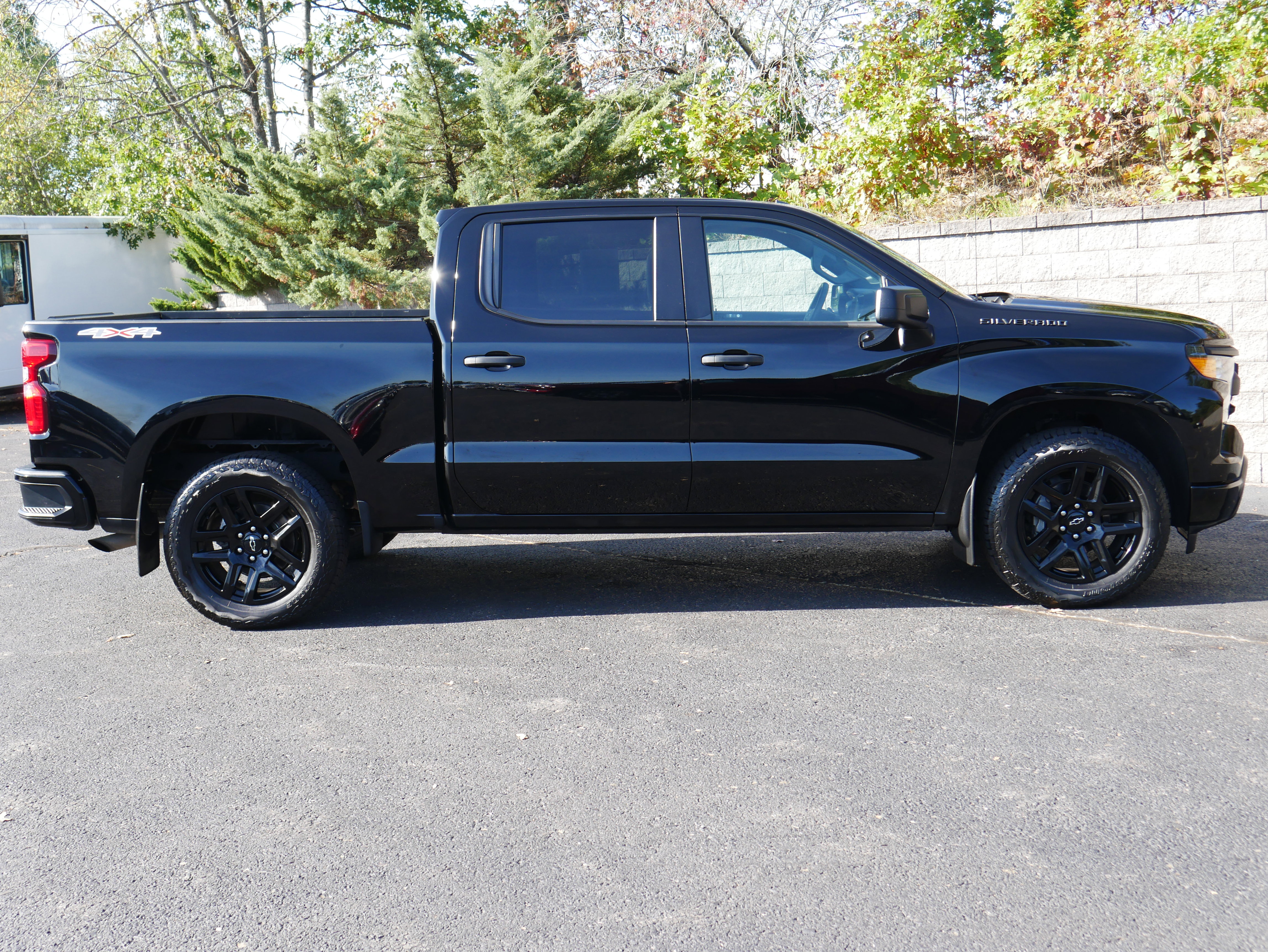 Certified 2023 Chevrolet Silverado 1500 Custom image 8