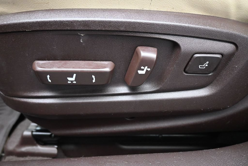 Used 2017 Lexus ES 350 w/ Navigation System Package FWD image 11