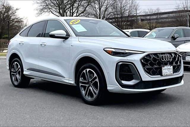 Used 2025 Audi Q5 Premium Plus w/ Premium Plus image 9