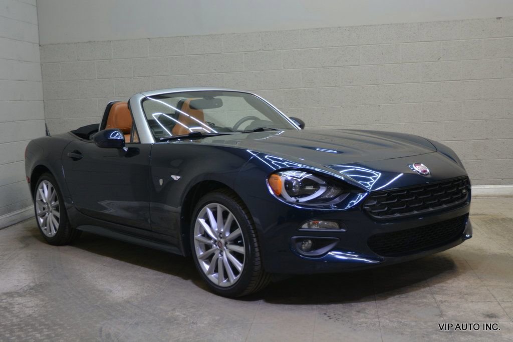 Used 2018 FIAT 124 Spider Lusso w/ Convenience Group image 1