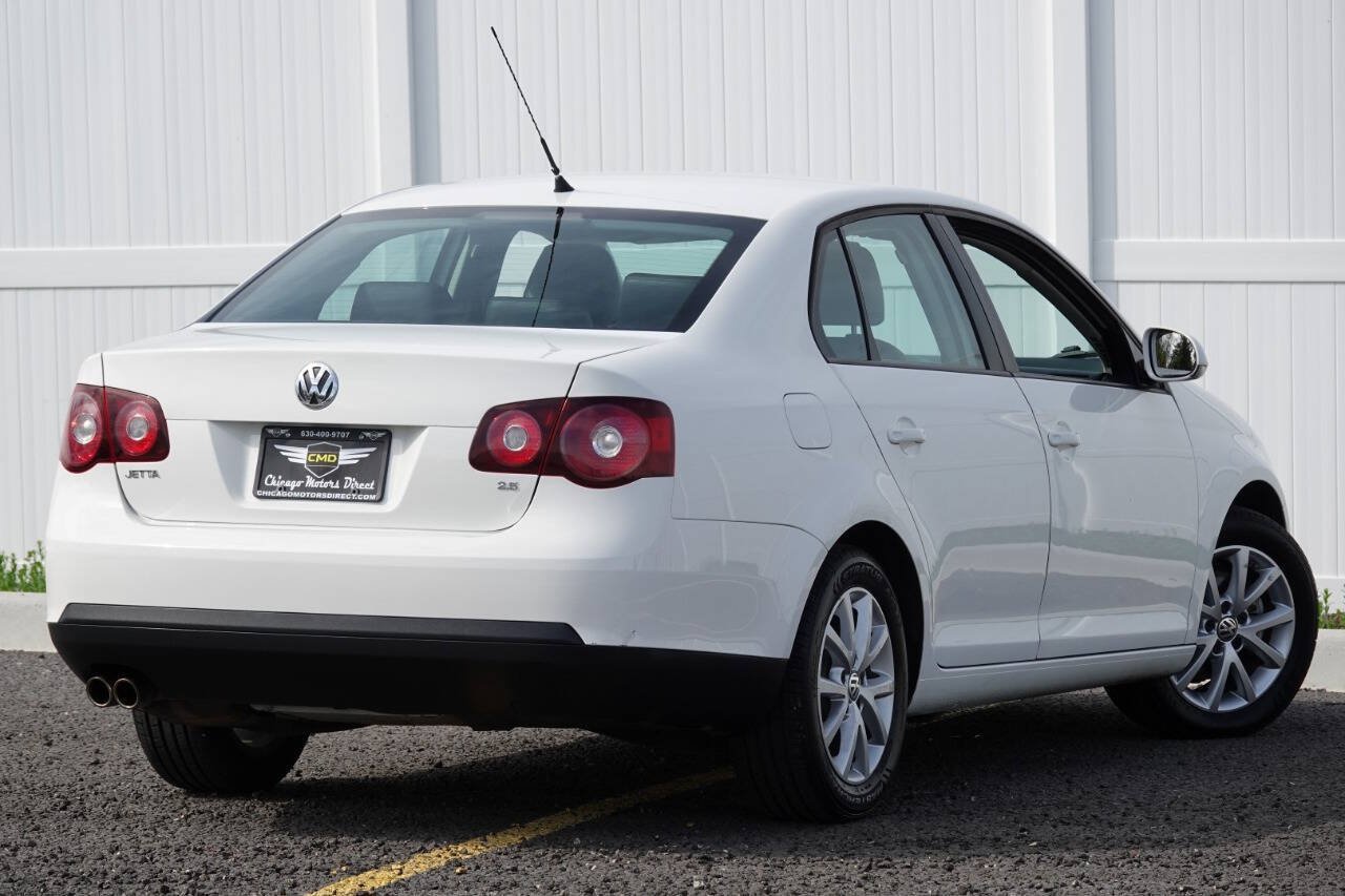 Used 2010 Volkswagen Jetta Limited Edition FWD image 24