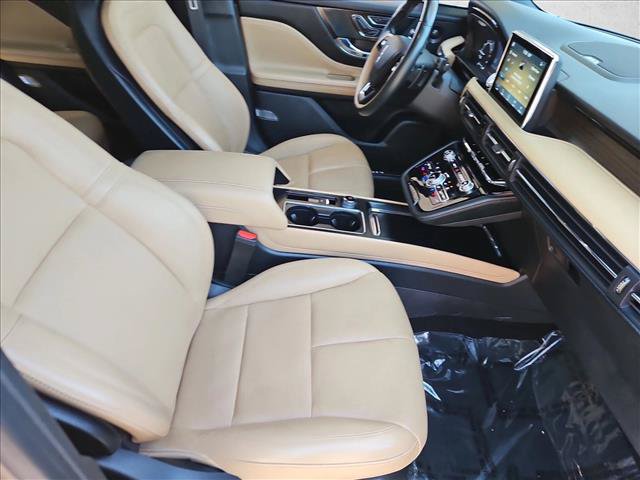 Used 2020 Lincoln Corsair Reserve AWD/4WD image 29