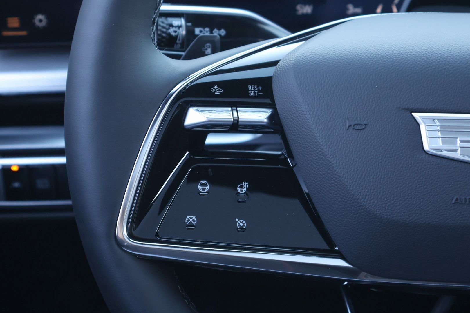 New 2026 Cadillac Lyriq Sport RWD image 20