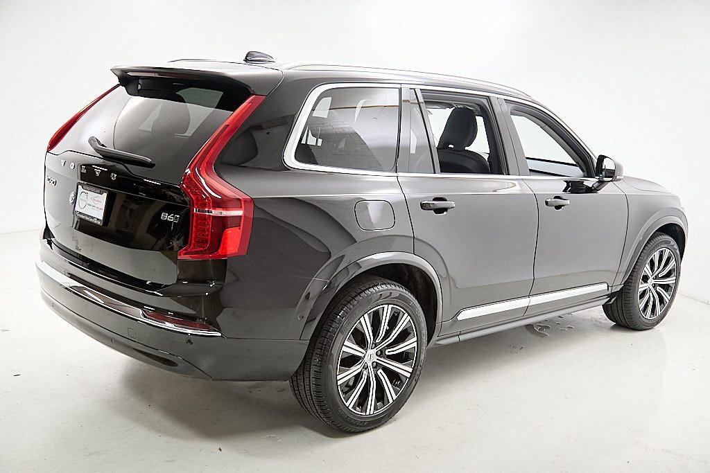 Certified 2024 Volvo XC90 B6 Plus w/ Protection Package image 10