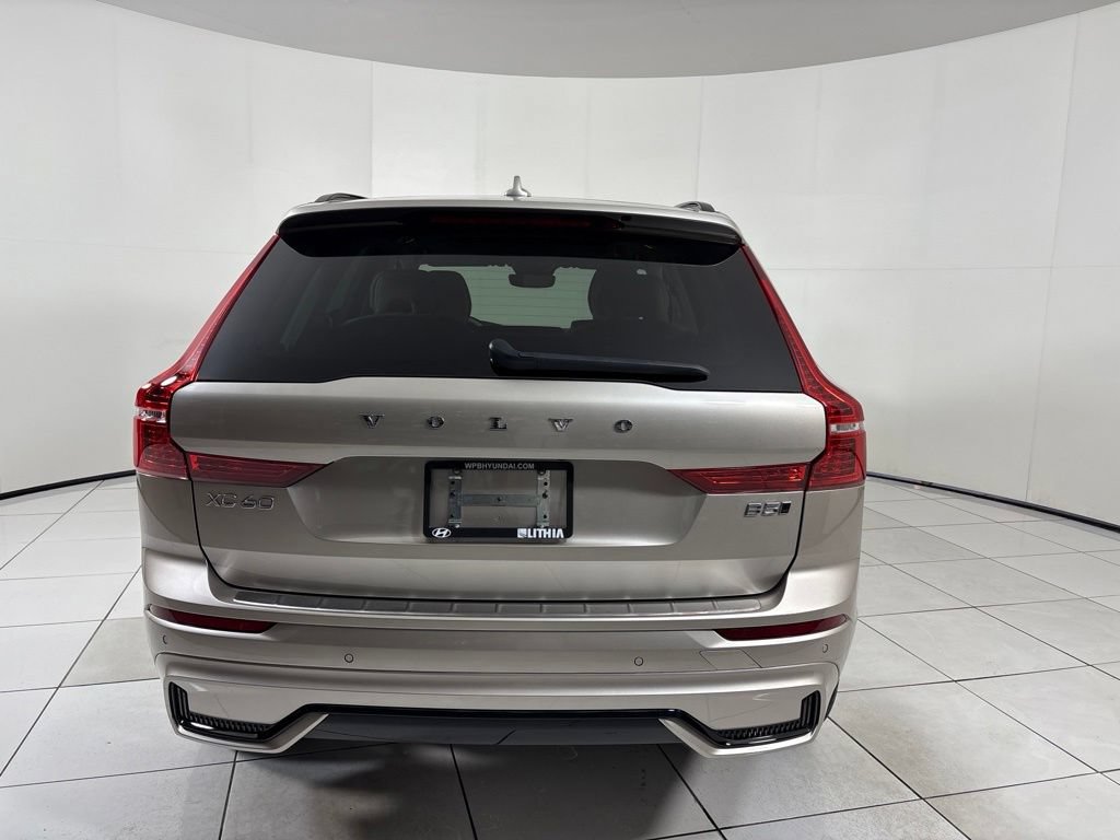 Used 2023 Volvo XC60 B5 Plus w/ Protection Package Premier AWD/4WD image 4