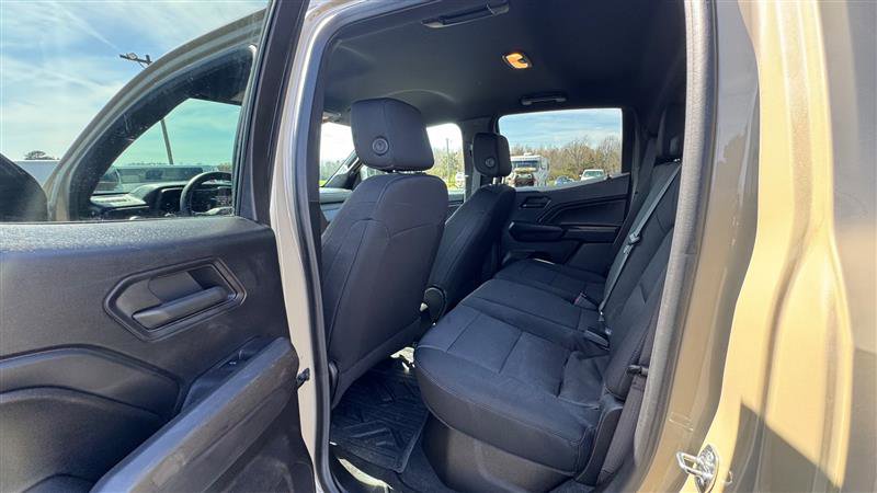 Used 2023 Chevrolet Colorado W/T RWD image 38
