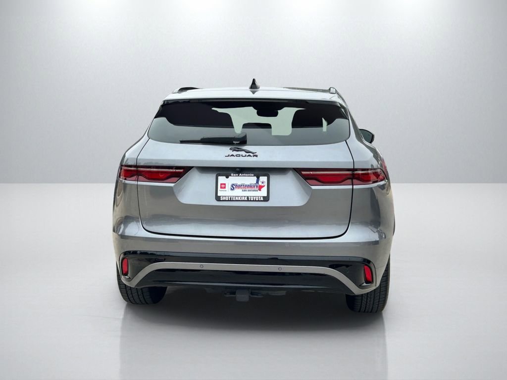 Used 2024 Jaguar F-PACE R-Dynamic S image 6