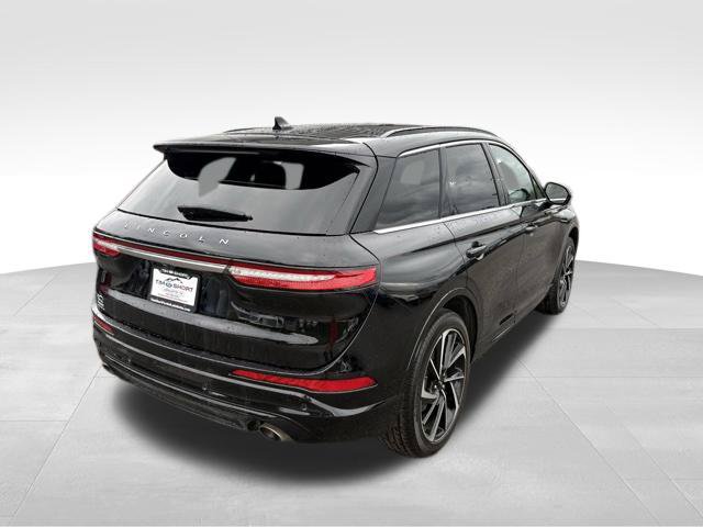 Used 2025 Lincoln Corsair Grand Touring w/ Equipment Group 301A AWD/4WD image 2
