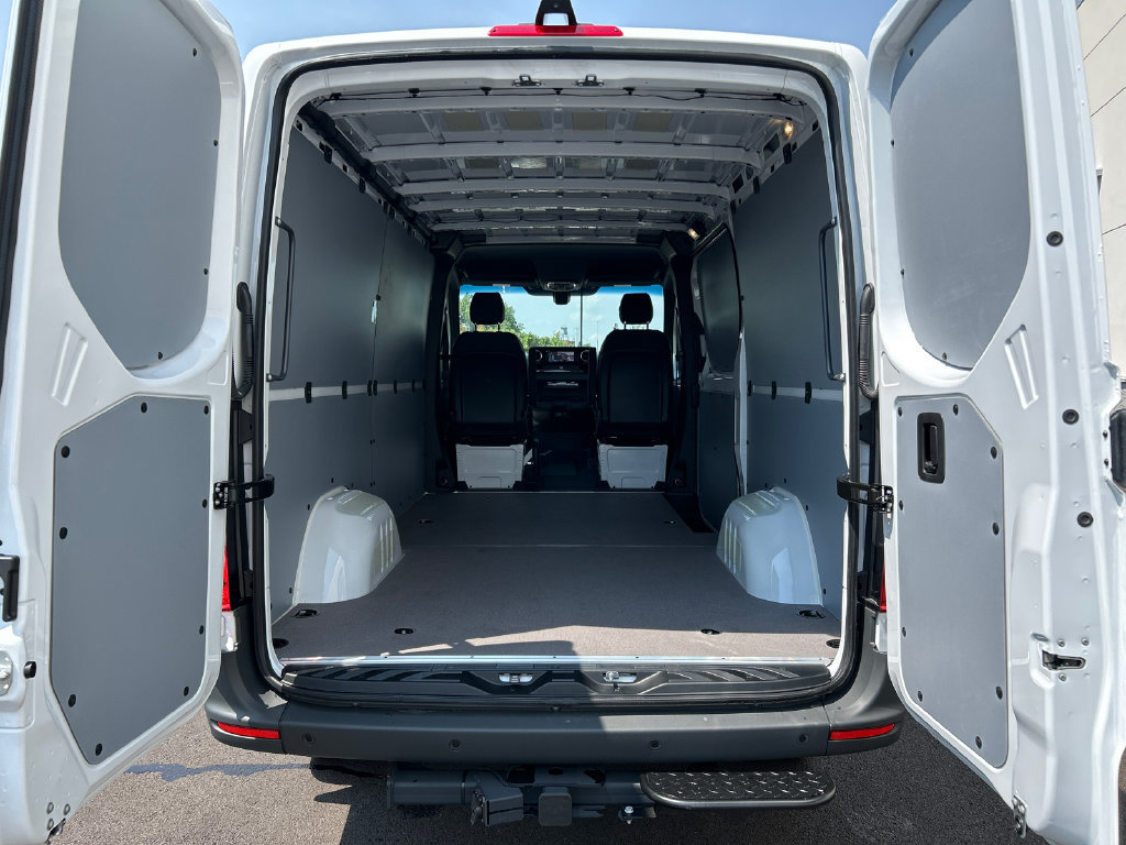 New 2026 Mercedes-Benz Sprinter 2500 image 7