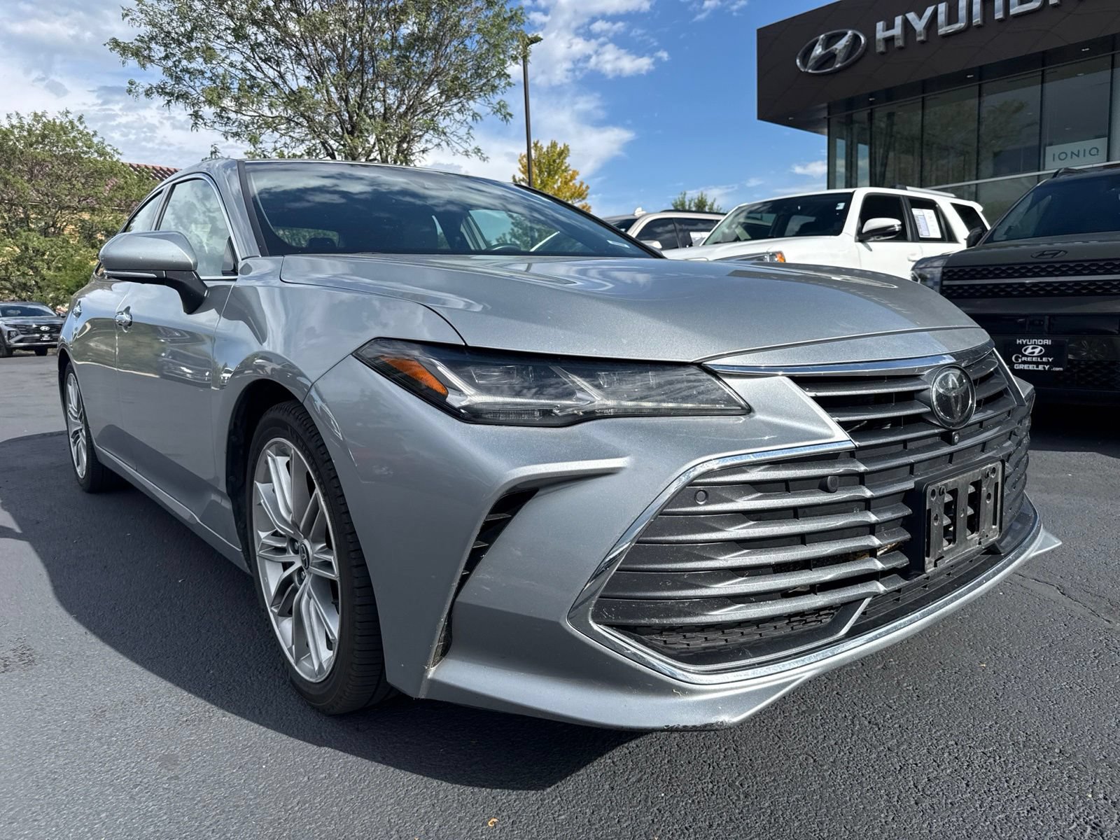 Used 2021 Toyota Avalon Limited w/ Advanced Safety Package AWD/4WD image 2