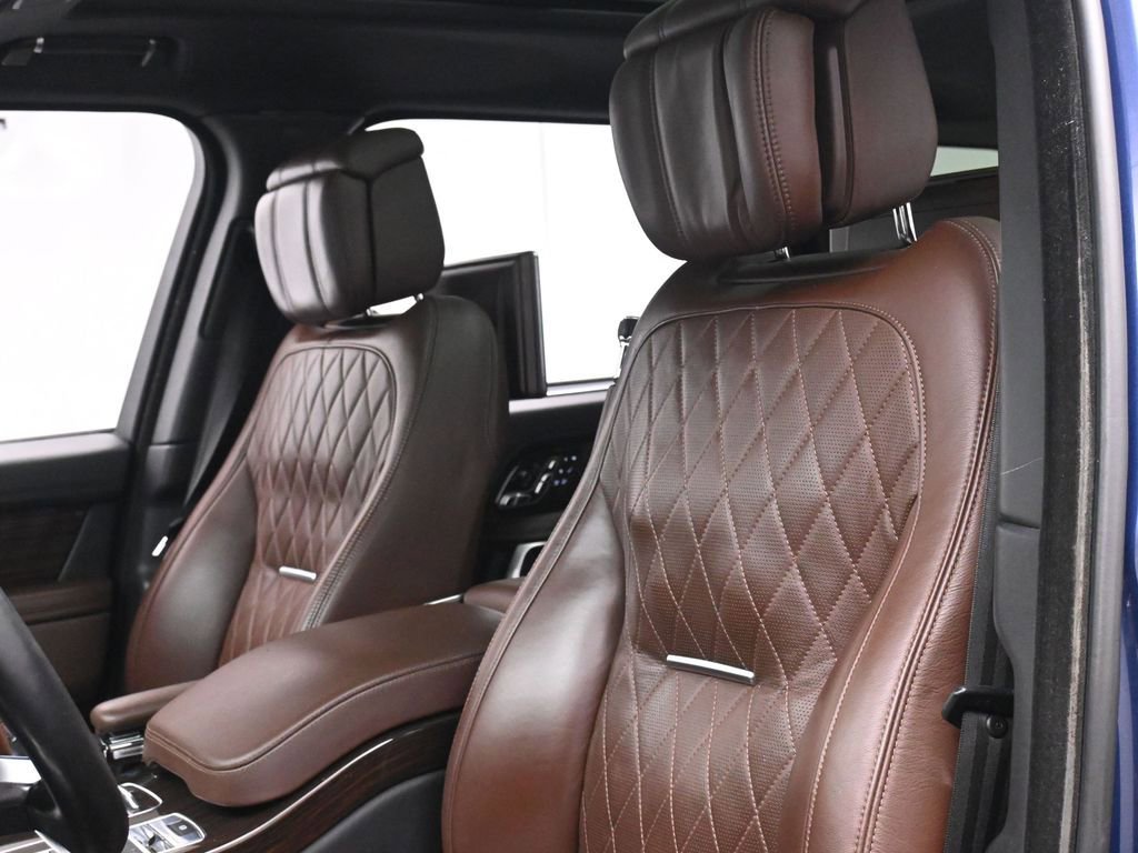 Used 2019 Land Rover Range Rover LWB SV Autobiography image 17