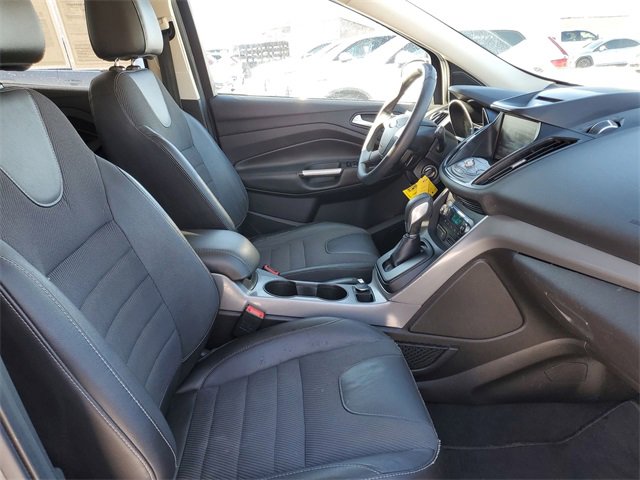 Used 2014 Ford Escape SE w/ SE Chrome Package image 25