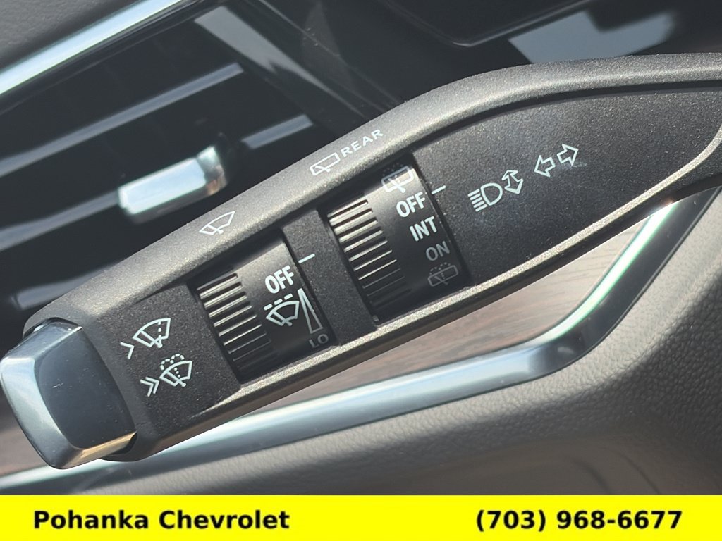 New 2026 Chevrolet Suburban LS w/ LPO, Dark Essentials Package AWD/4WD image 10