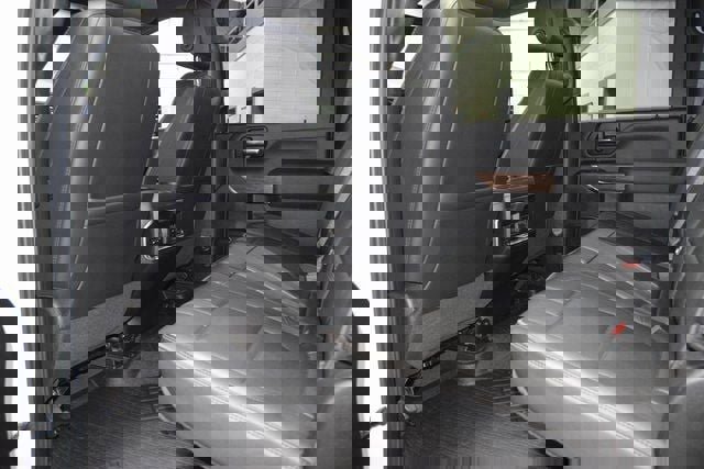 Used 2022 Chevrolet Silverado 2500 High Country w/ Safety Package II image 37