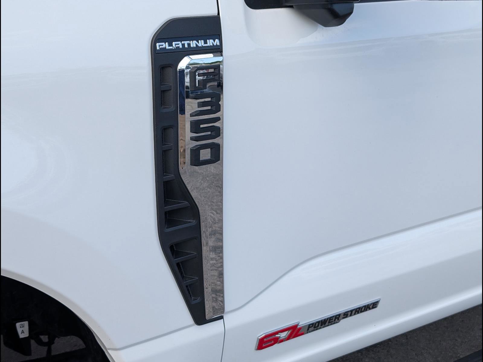 Used 2024 Ford F350 Platinum w/ Tremor Off-Road Package image 18
