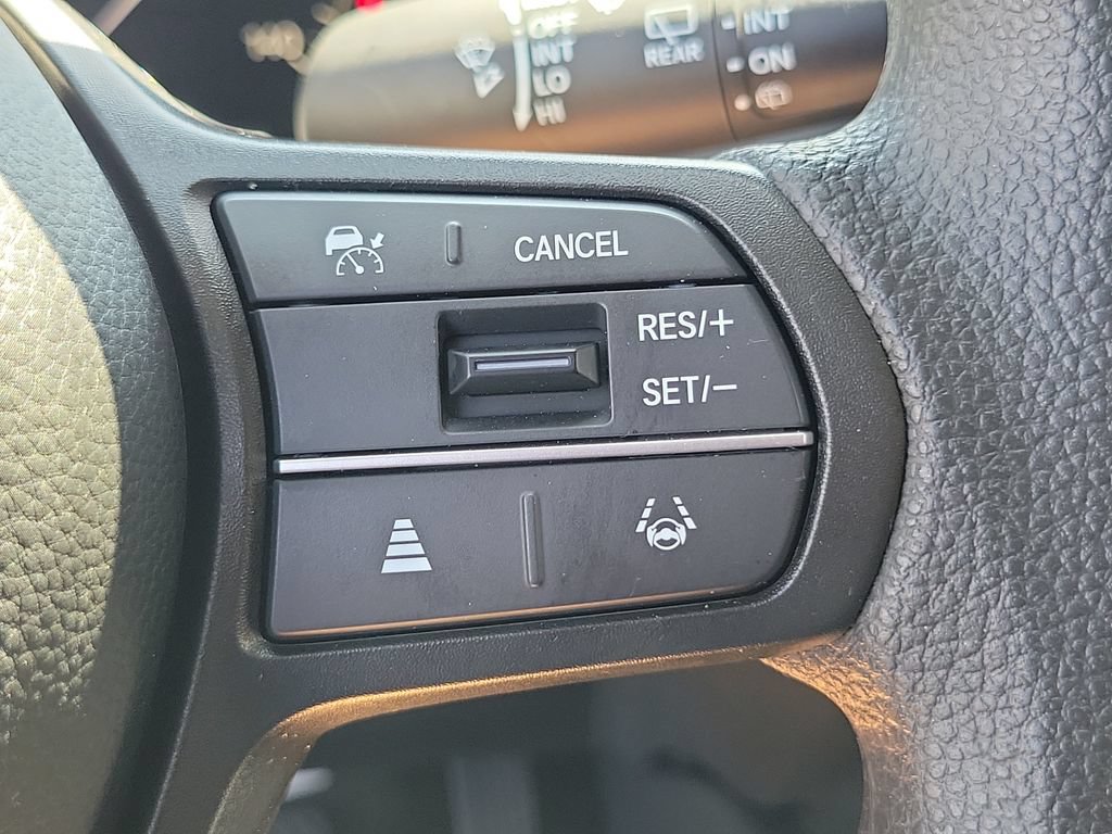 Certified 2027 Honda HR-V LX image 25