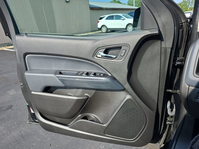 Used 2021 Chevrolet Colorado Z71 w/ Safety Package AWD/4WD image 26