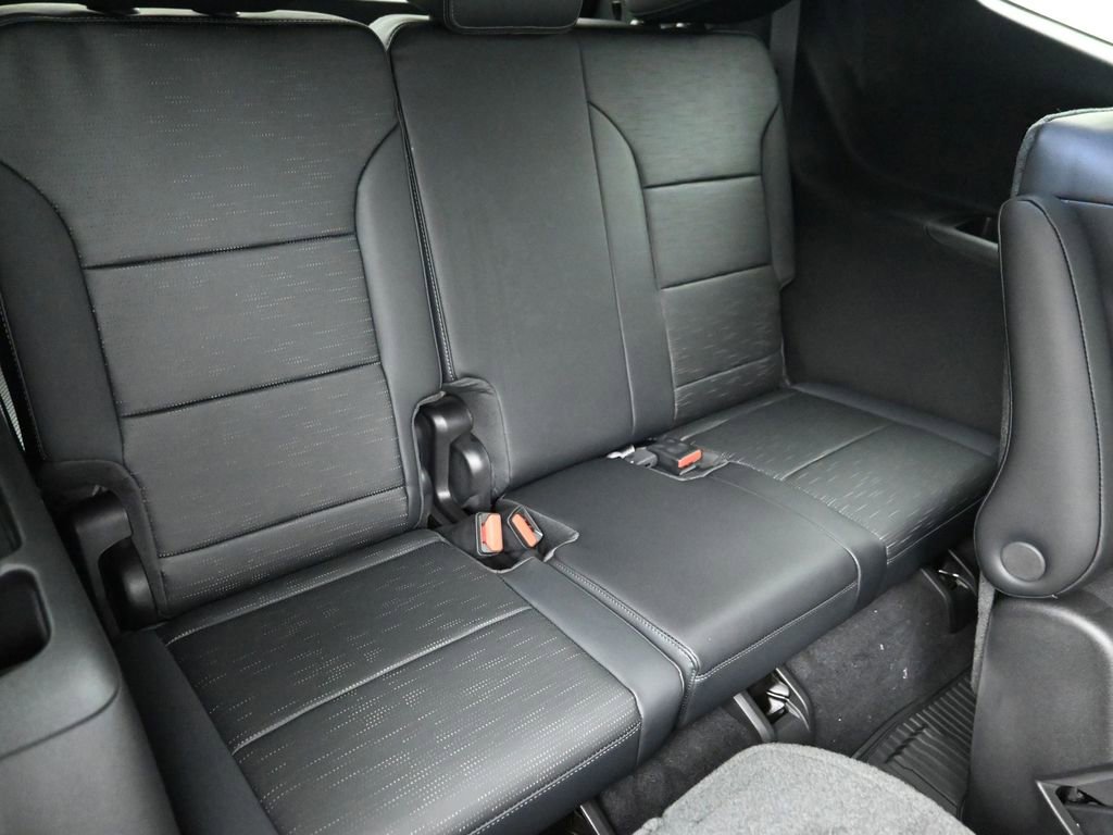 New 2026 Buick Enclave Sport Touring w/ Power Package AWD/4WD image 9